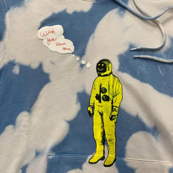 Travis Scott Astroworld spaceman Hoodie - Picture 3 of 7